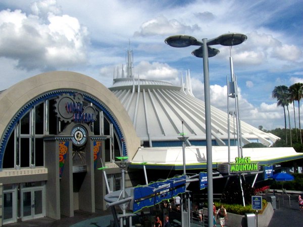 Tomorrowland Space Mountain Arcade Walt Disney World