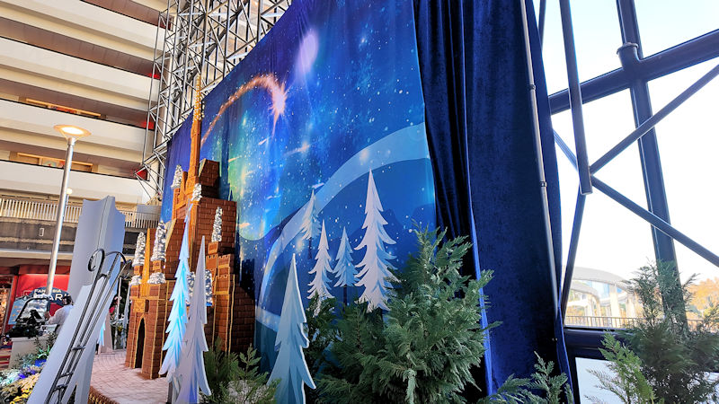 2025 Walt Disney World Contemporary Resort Gingerbread House Side View