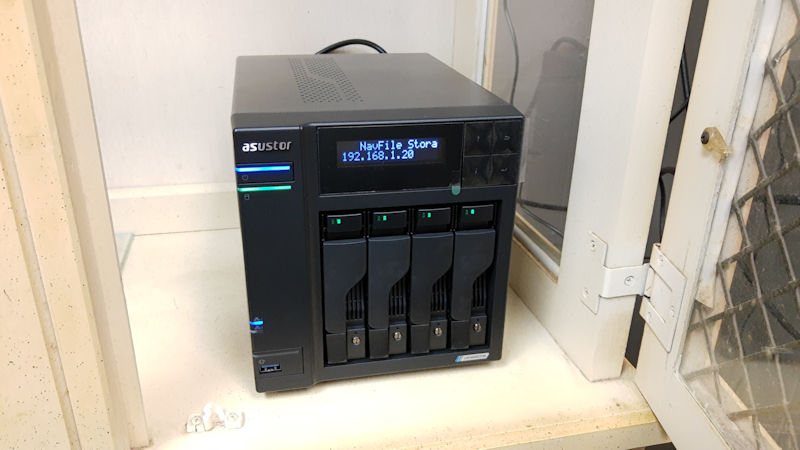 asustor nas lockestor 4 gen2 as6704t navfile storage onsite 800px