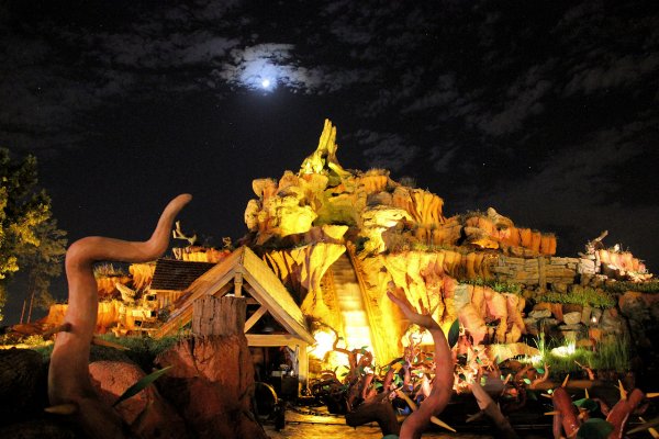 Splash Mountain At Night Walt Disney World Magic Kingdom Photo