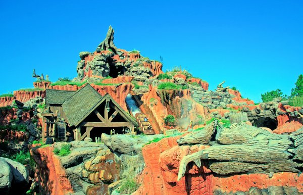 A photo of Splash Mountain at Walt Disney World Florida